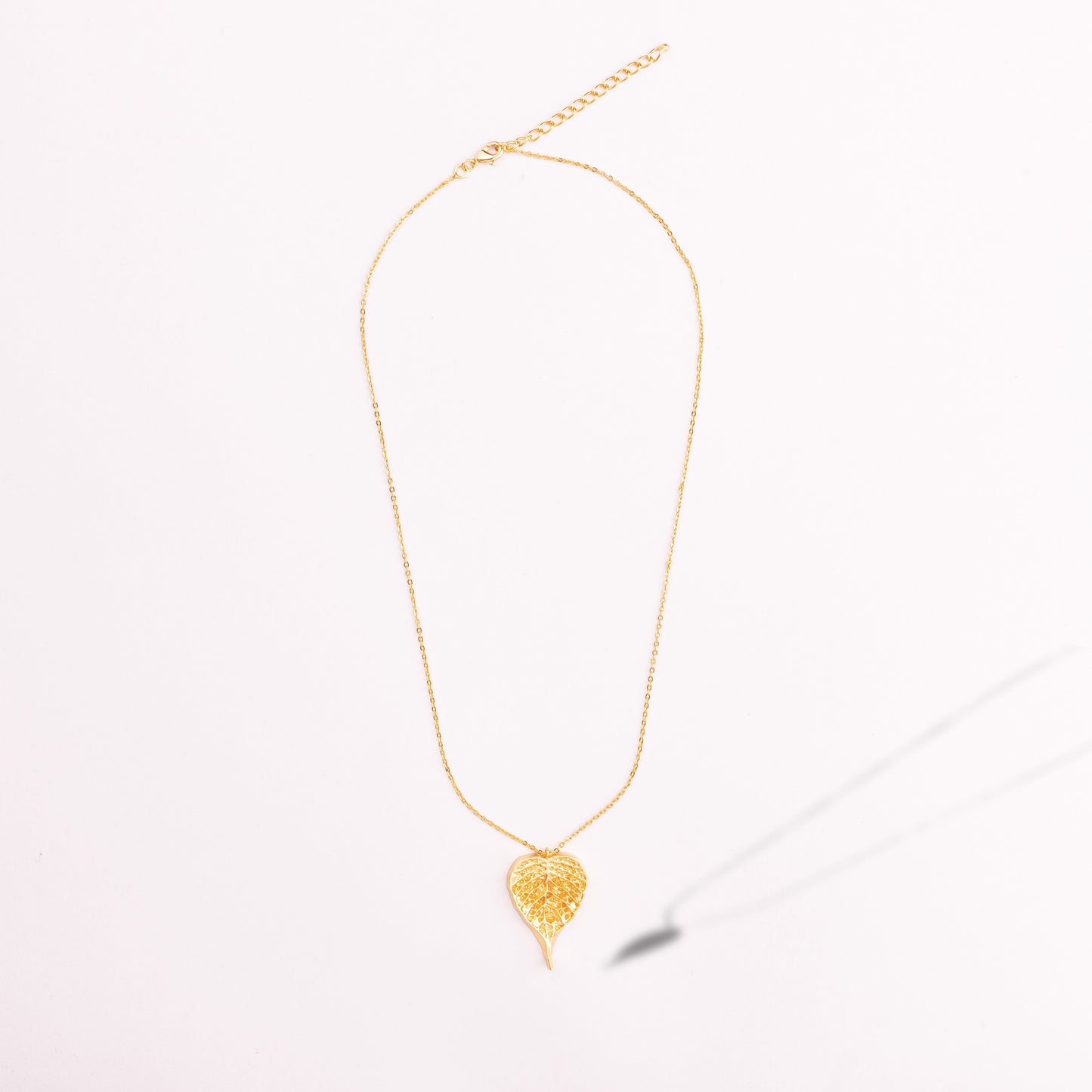 leaf of serenity necklace