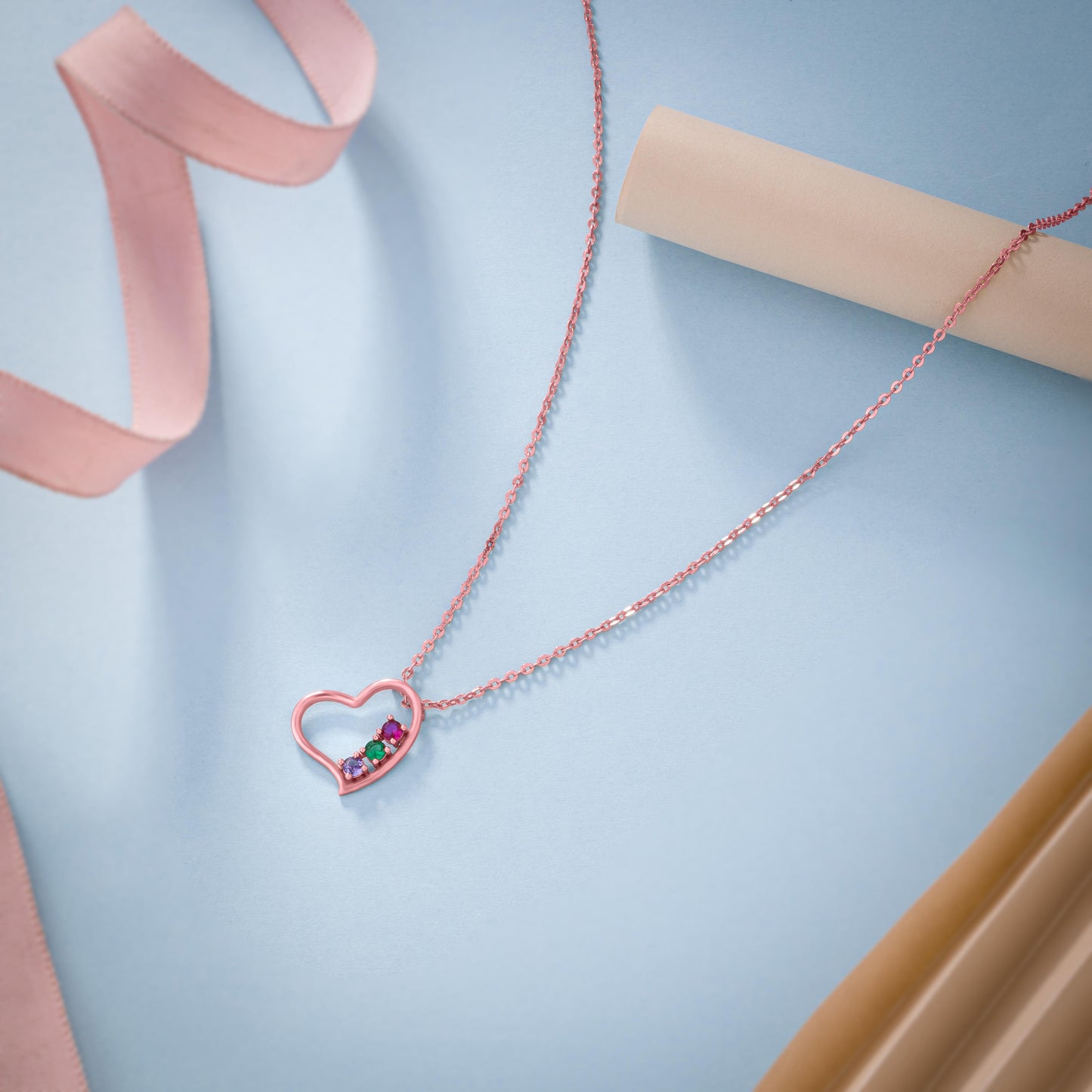 rose gold necklace with a heart pendant