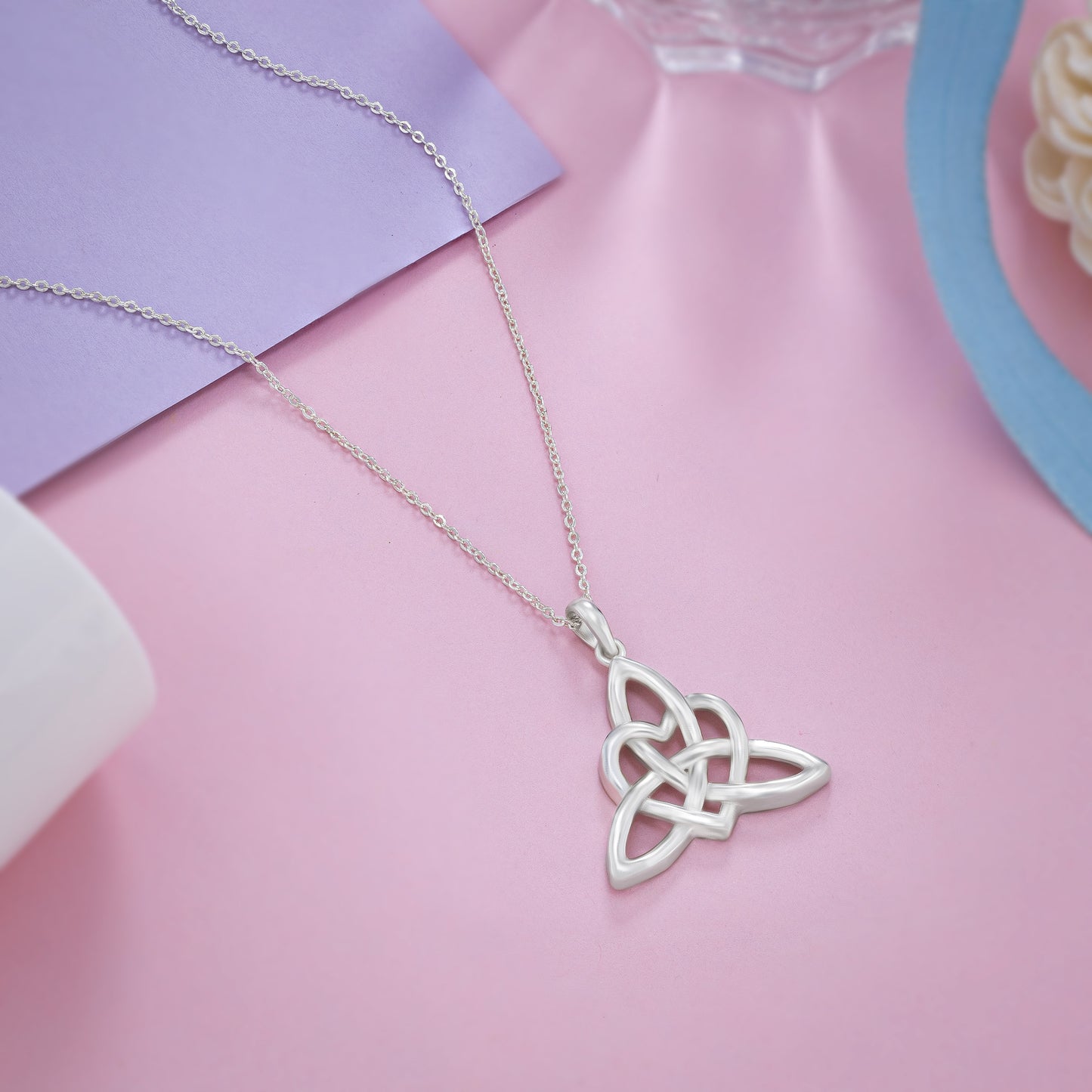 silver celtic knot necklace