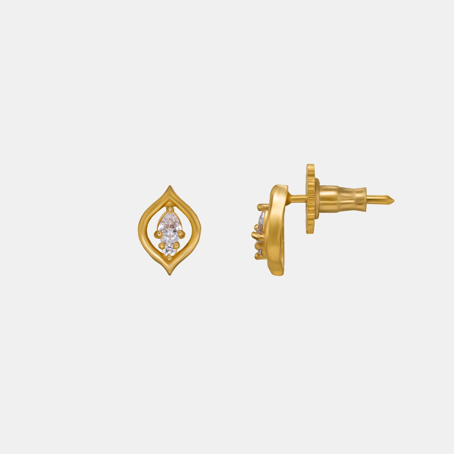 golden diamond stud earrings