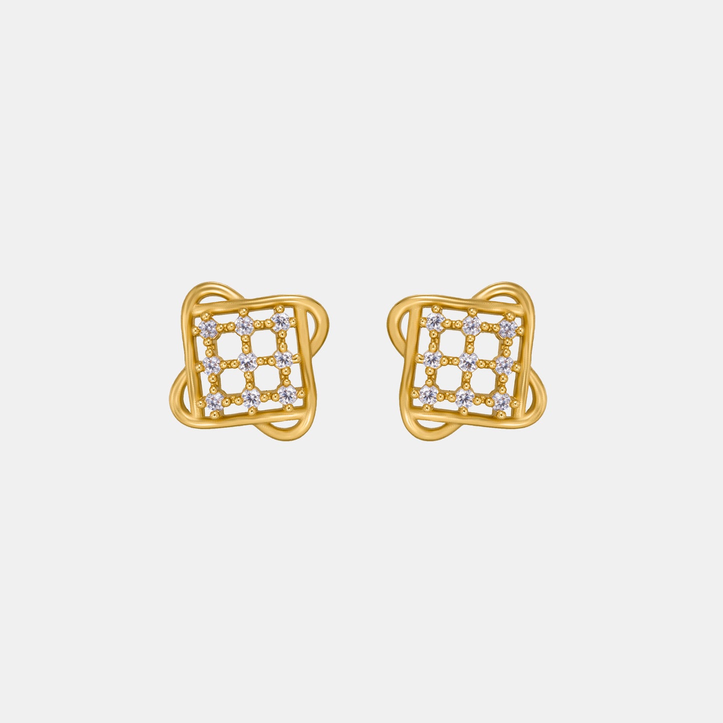 shiny diamond stud earrings