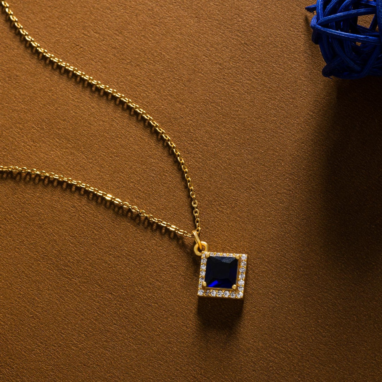 blue sapphire radiance pendant