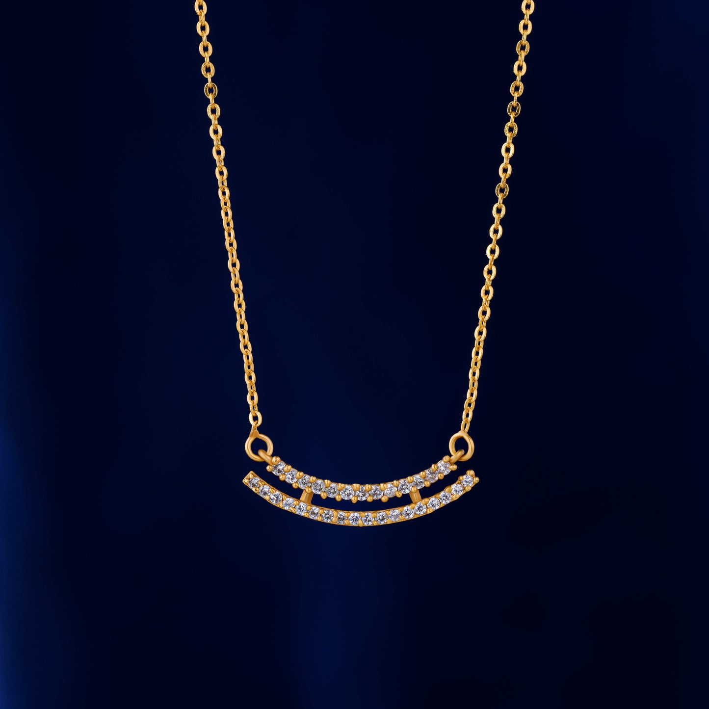 golden necklace with diamonds