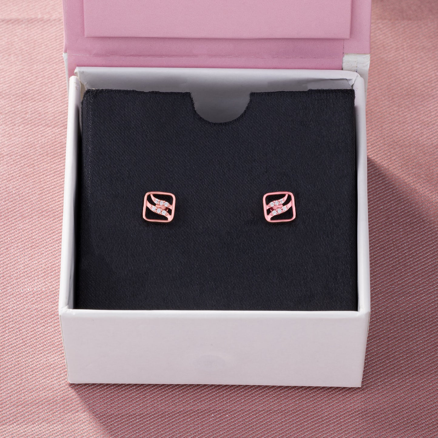 rose gold earrings with diamonds