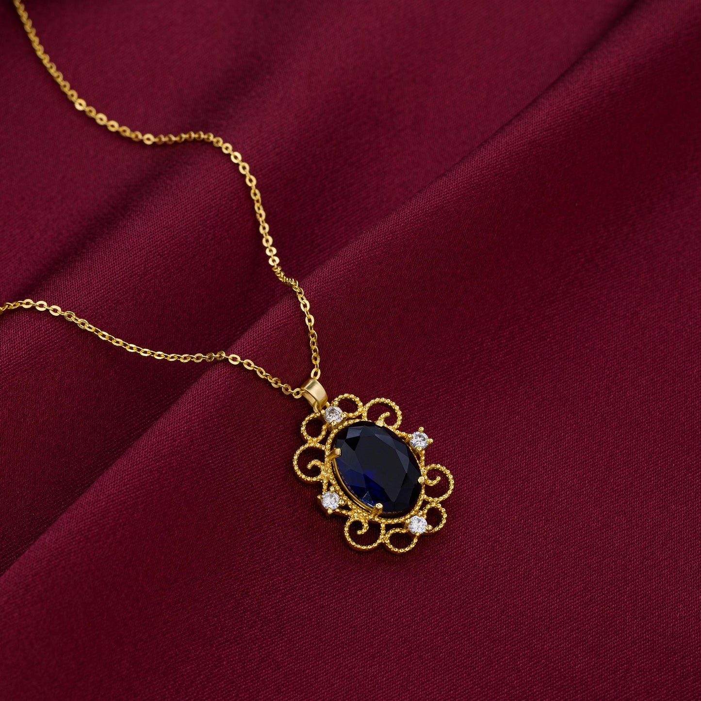 royal safire golden necklace