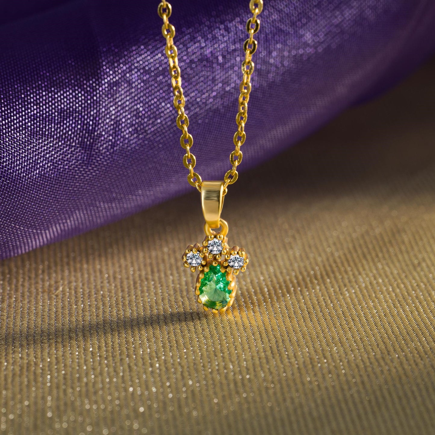 green teardrop pendant