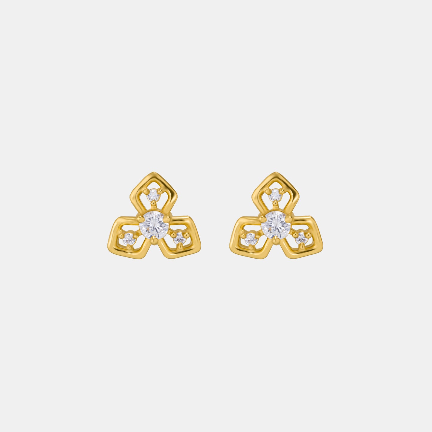 white clover spark earrings