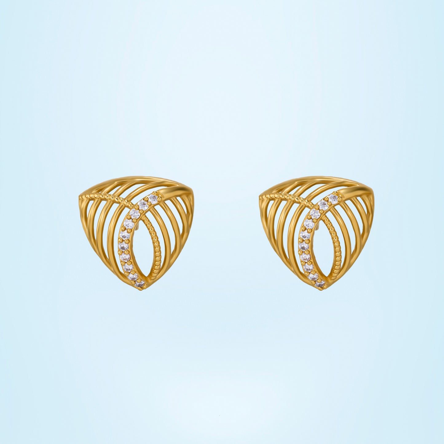 the golden earrings with diamonds