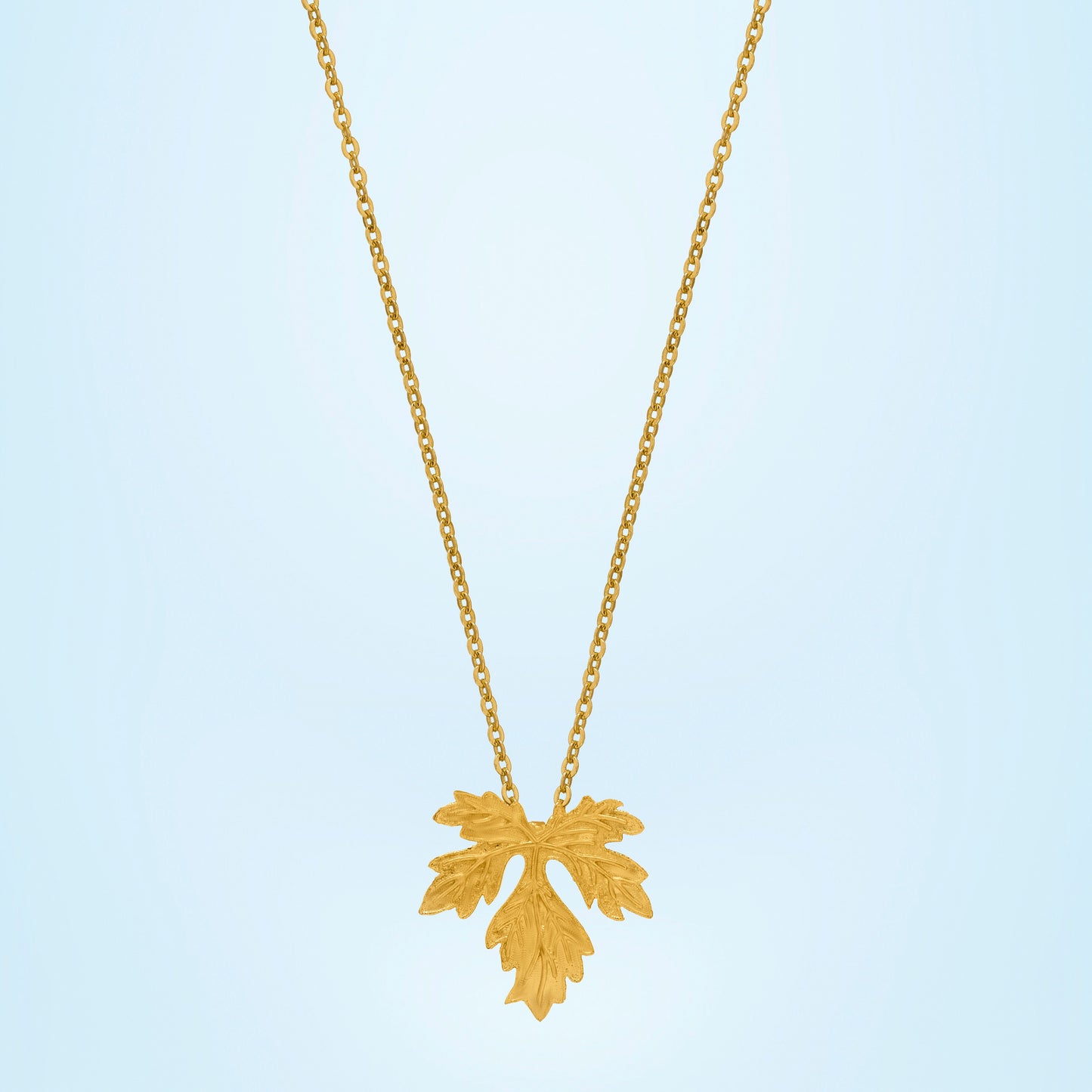 maple leaf pendent chain