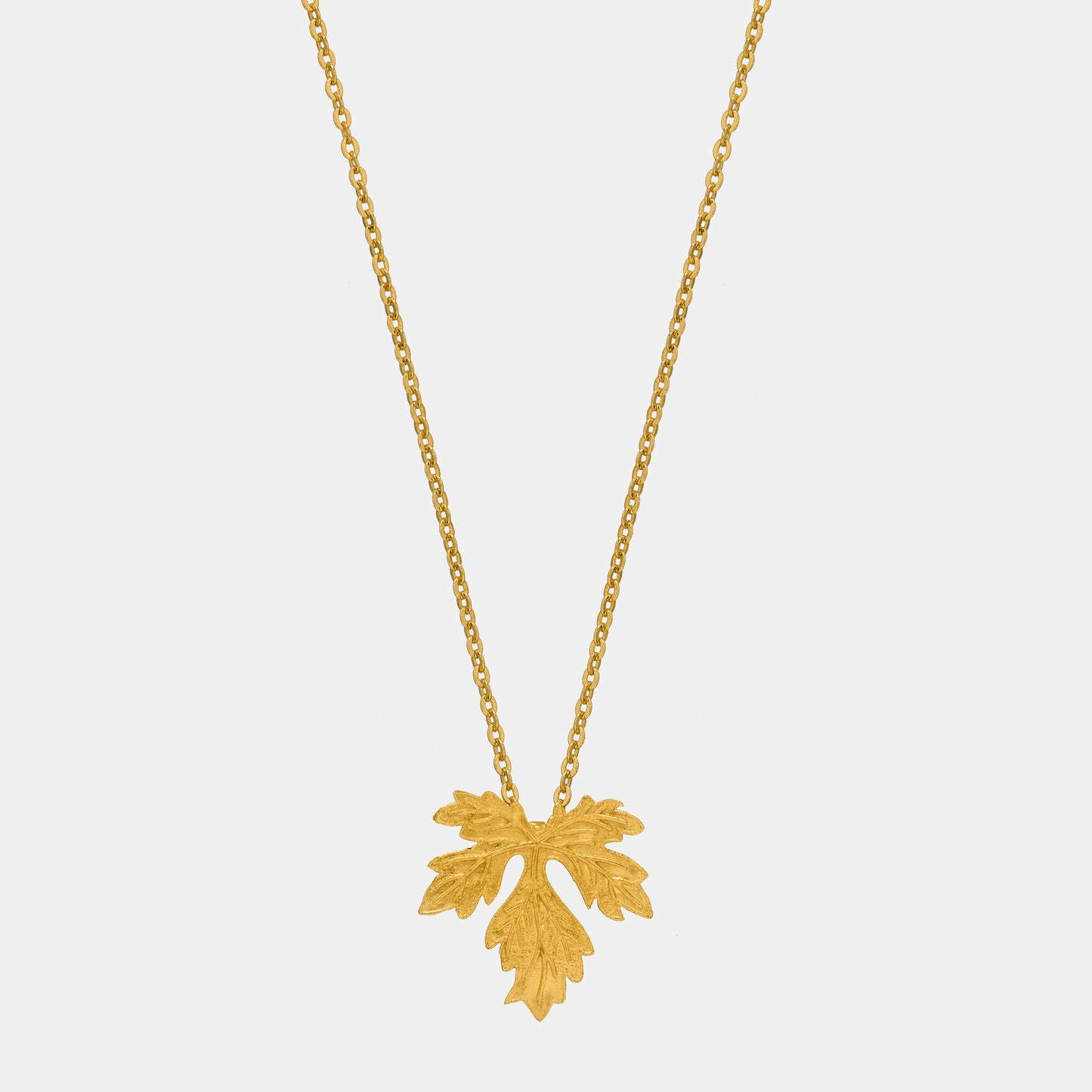 maple leaf pendent chain