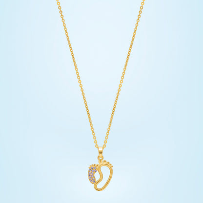 Golden Necklace with a Diamond Pendant