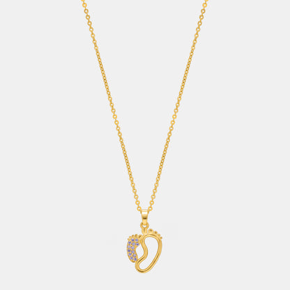 Golden Necklace with a Diamond Pendant