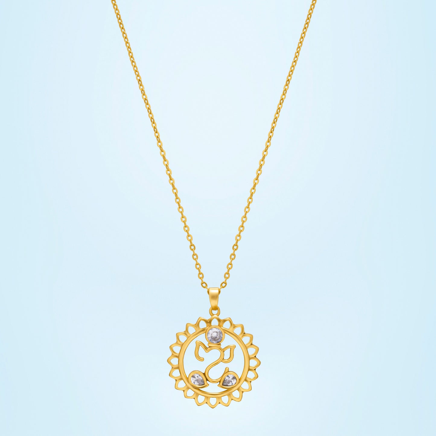 golden necklace with a diamond flower