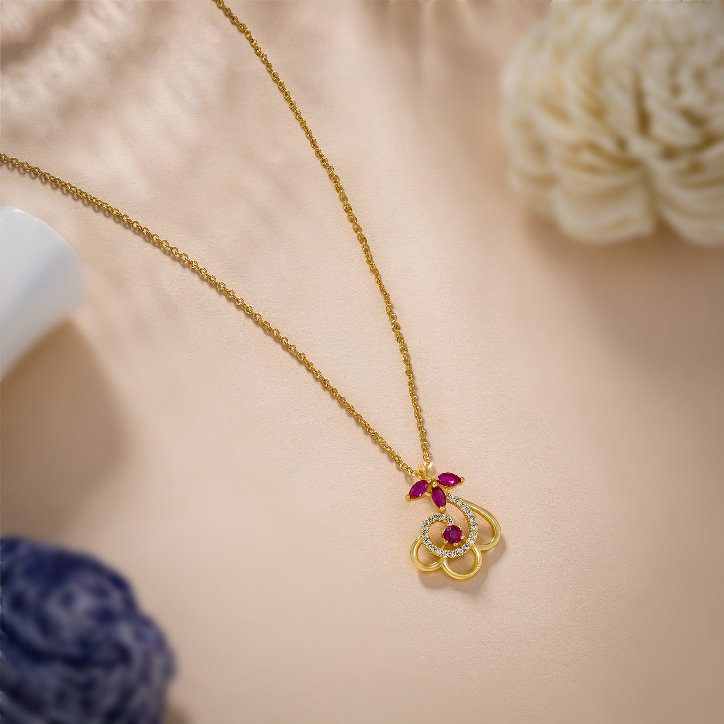 necklace_red stone_golden_1