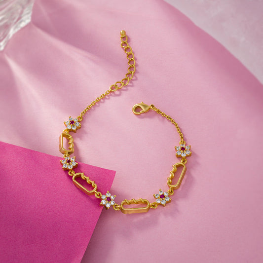 Iconic Flowery Golden bracelet