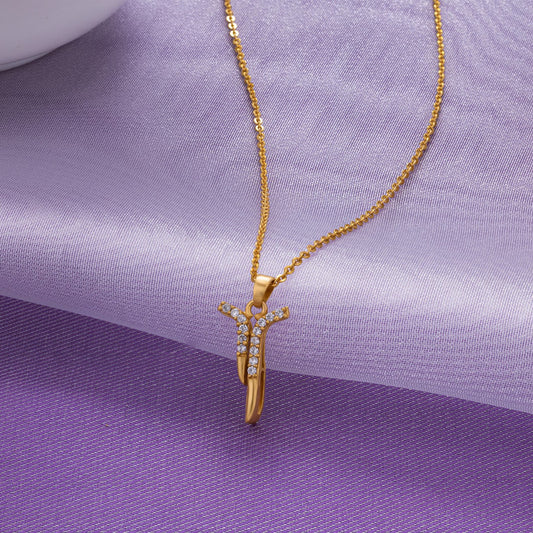 Golden Necklace with a Diamond Pendant