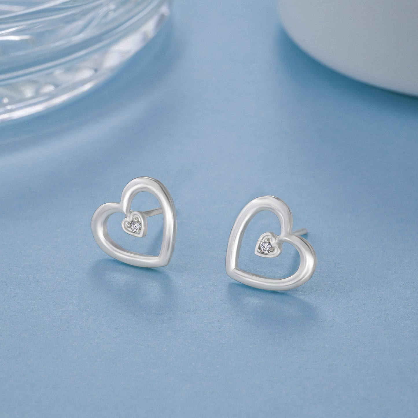 silver heartfelt studs