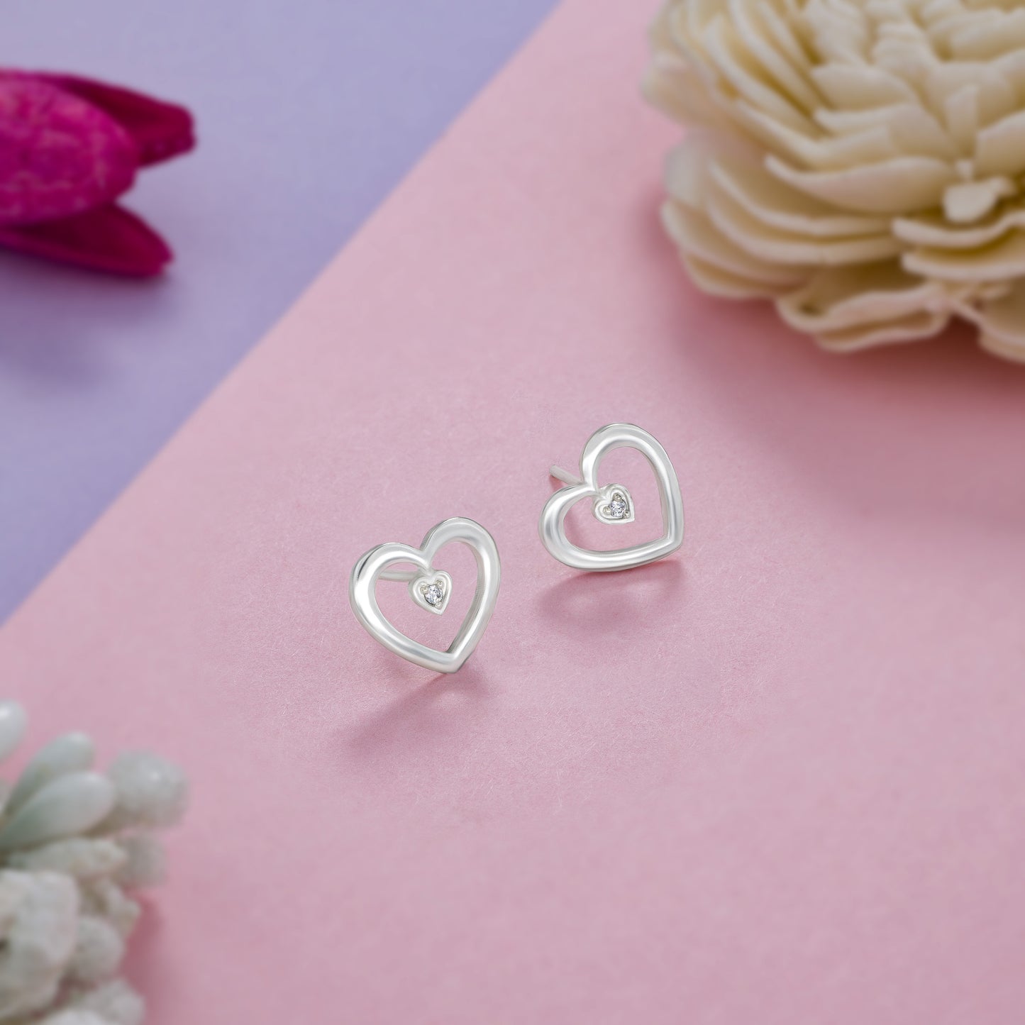 silver heartfelt studs