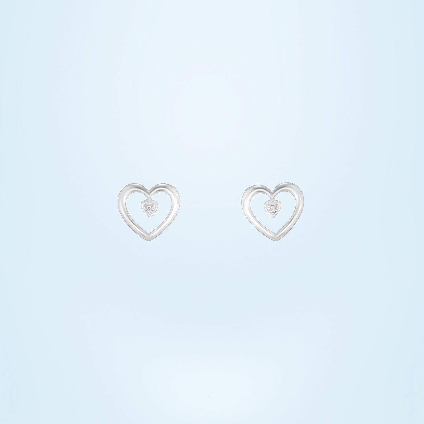 silver heartfelt studs