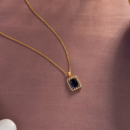 Golden Necklace with a Two Color Stone