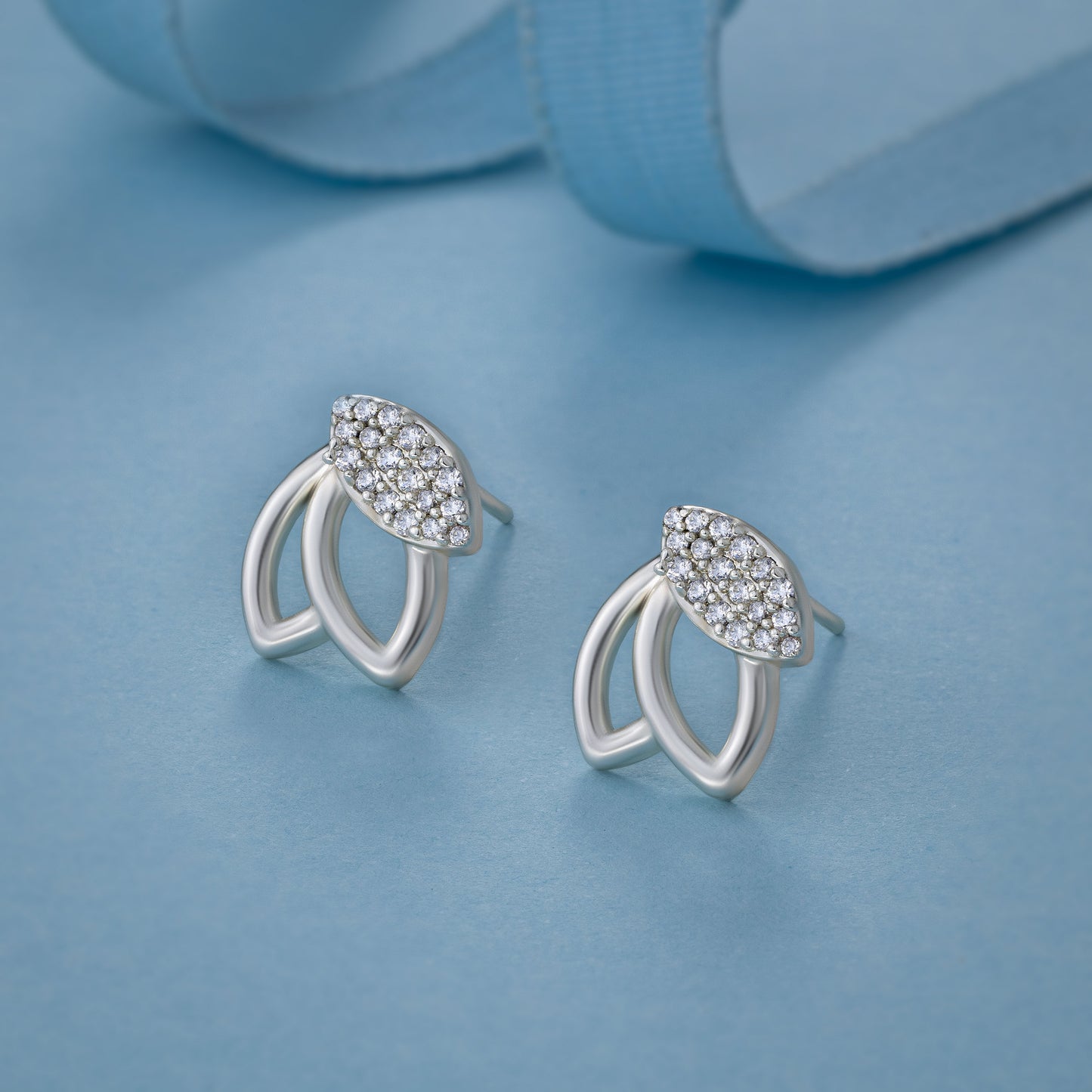 silver petal sparkle studs