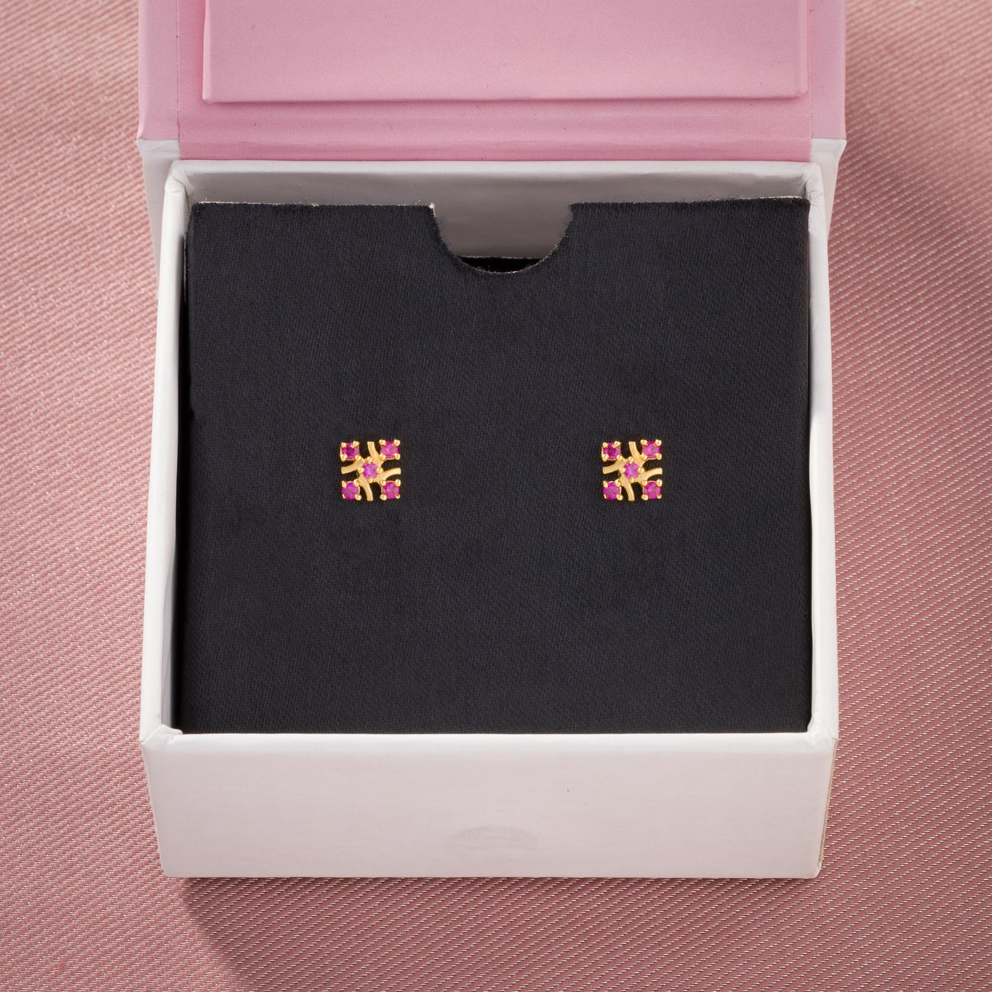 red mosaic square studs