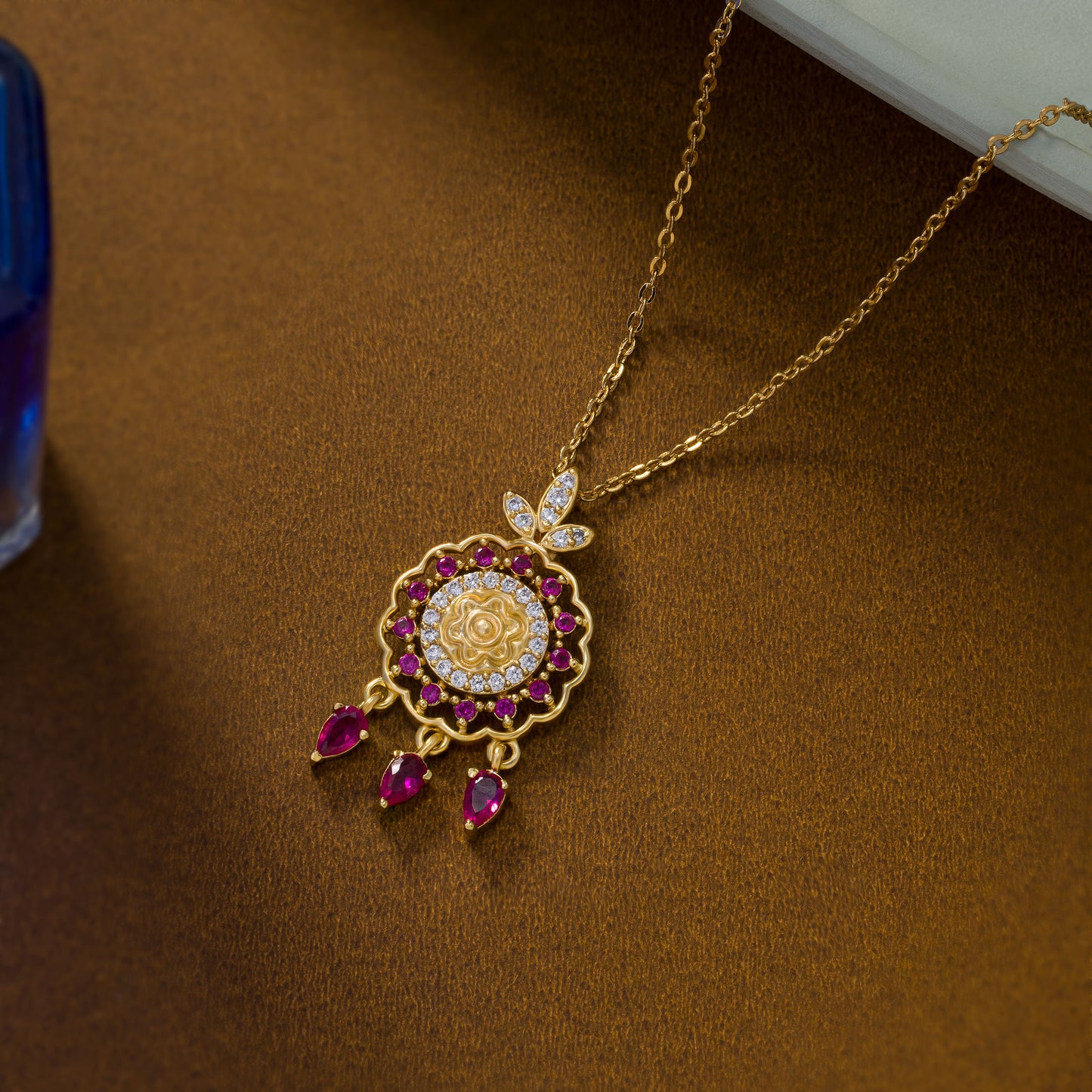 festive grace pendant