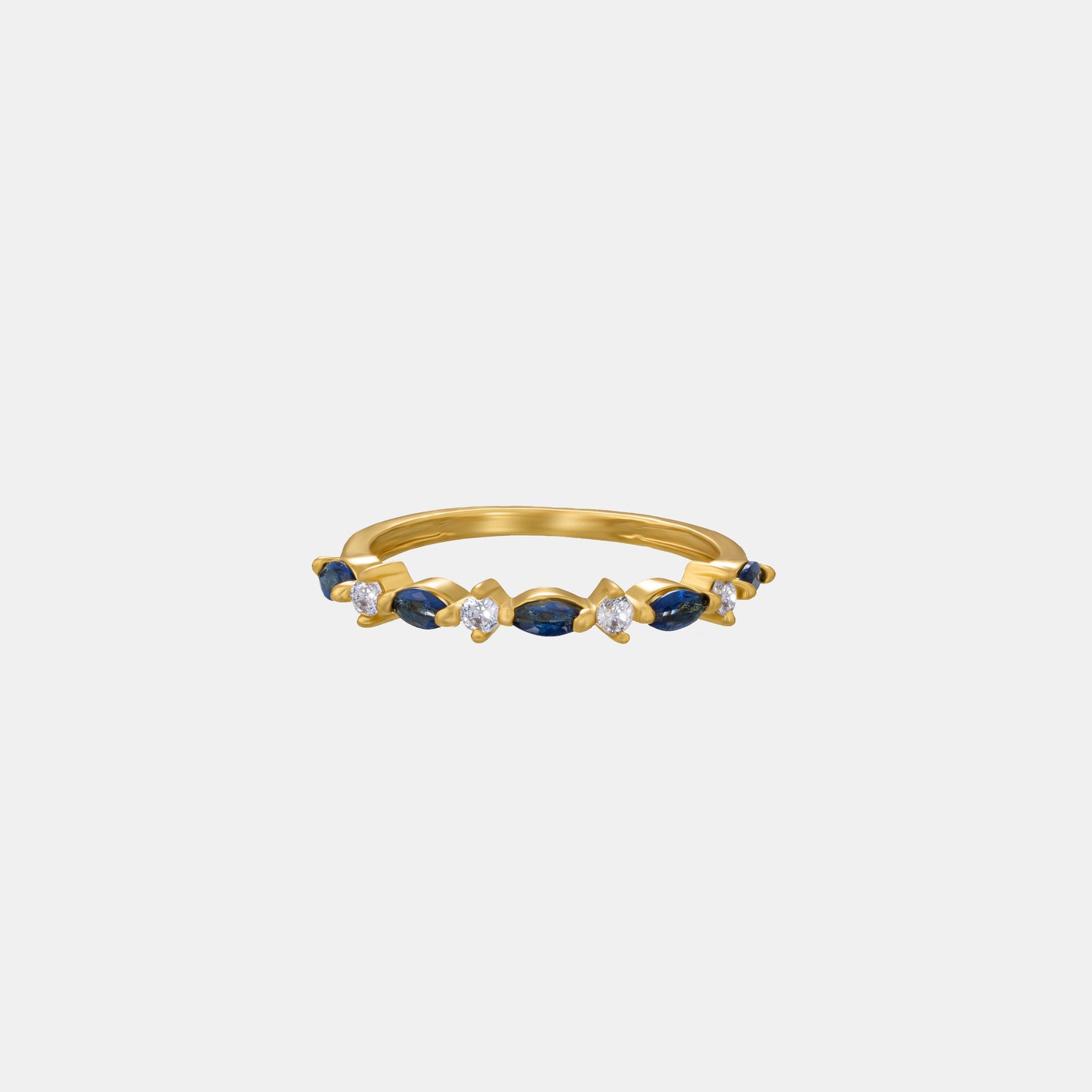 golden ring with sapphire stones