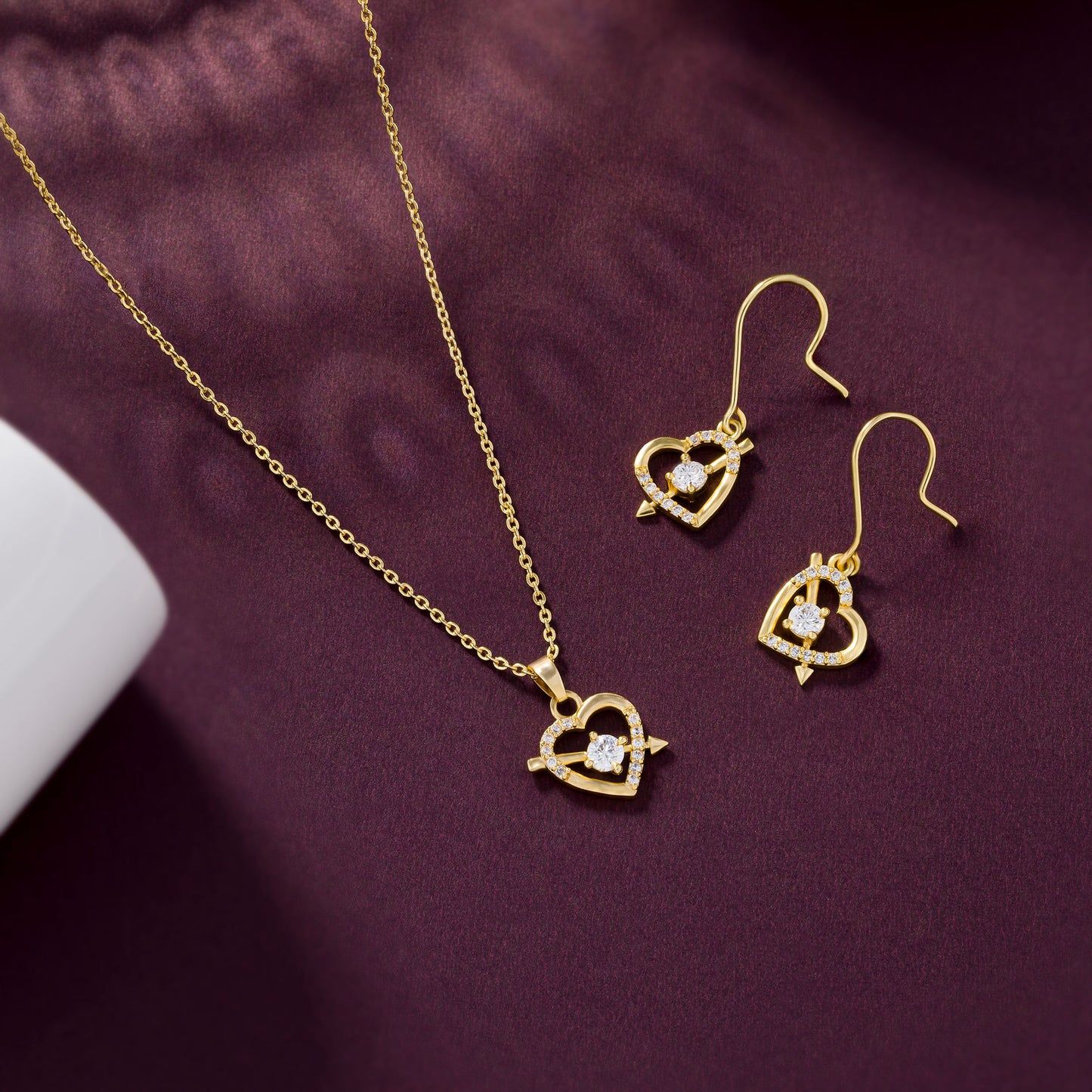 embrace heart jewelry set