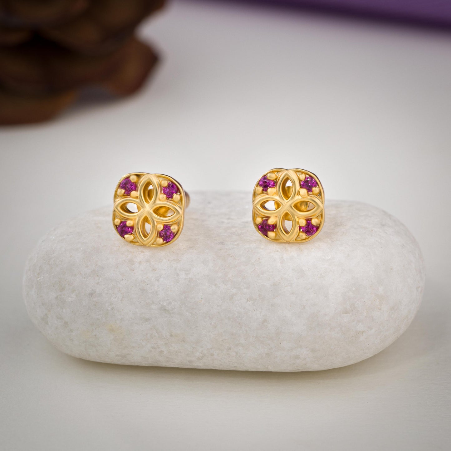 red harmony square studs