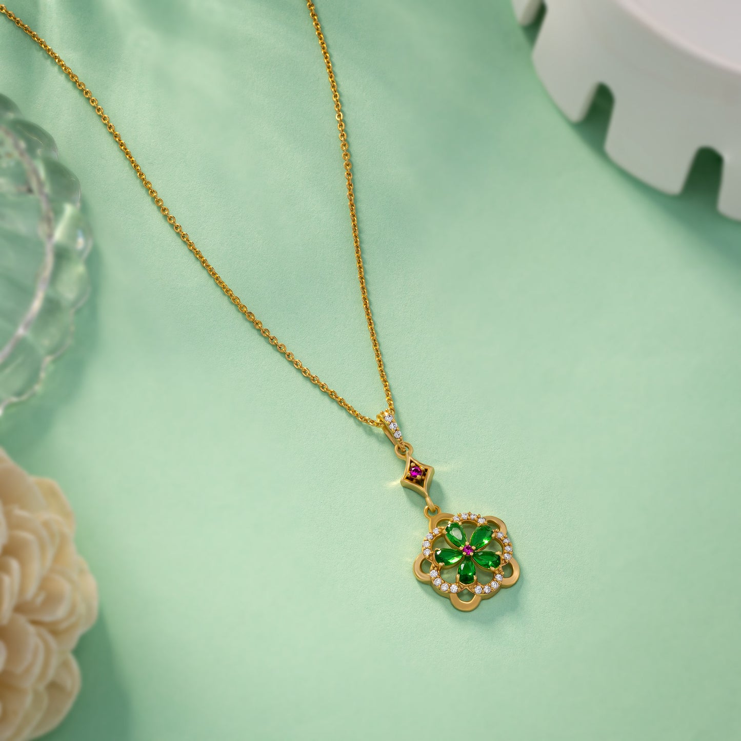 green blossom radiance pendant