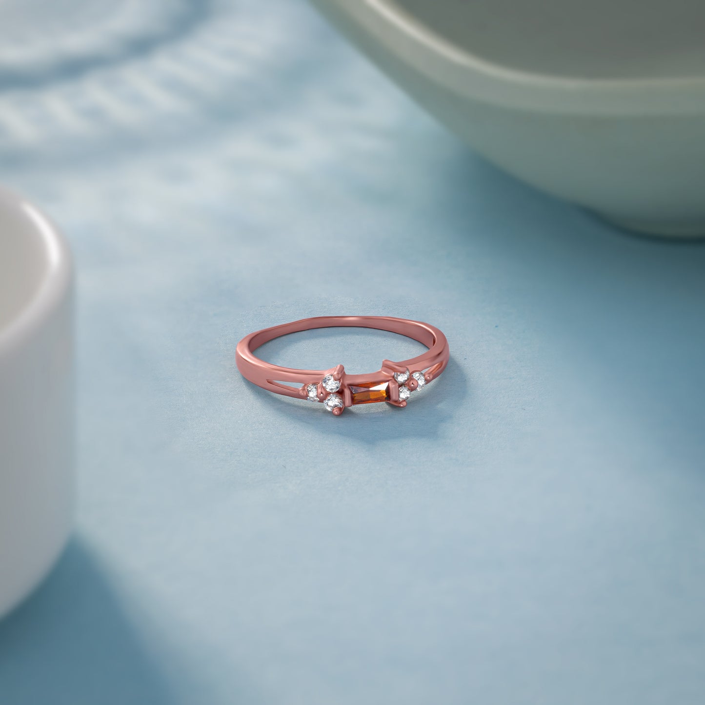 rose gold band ring