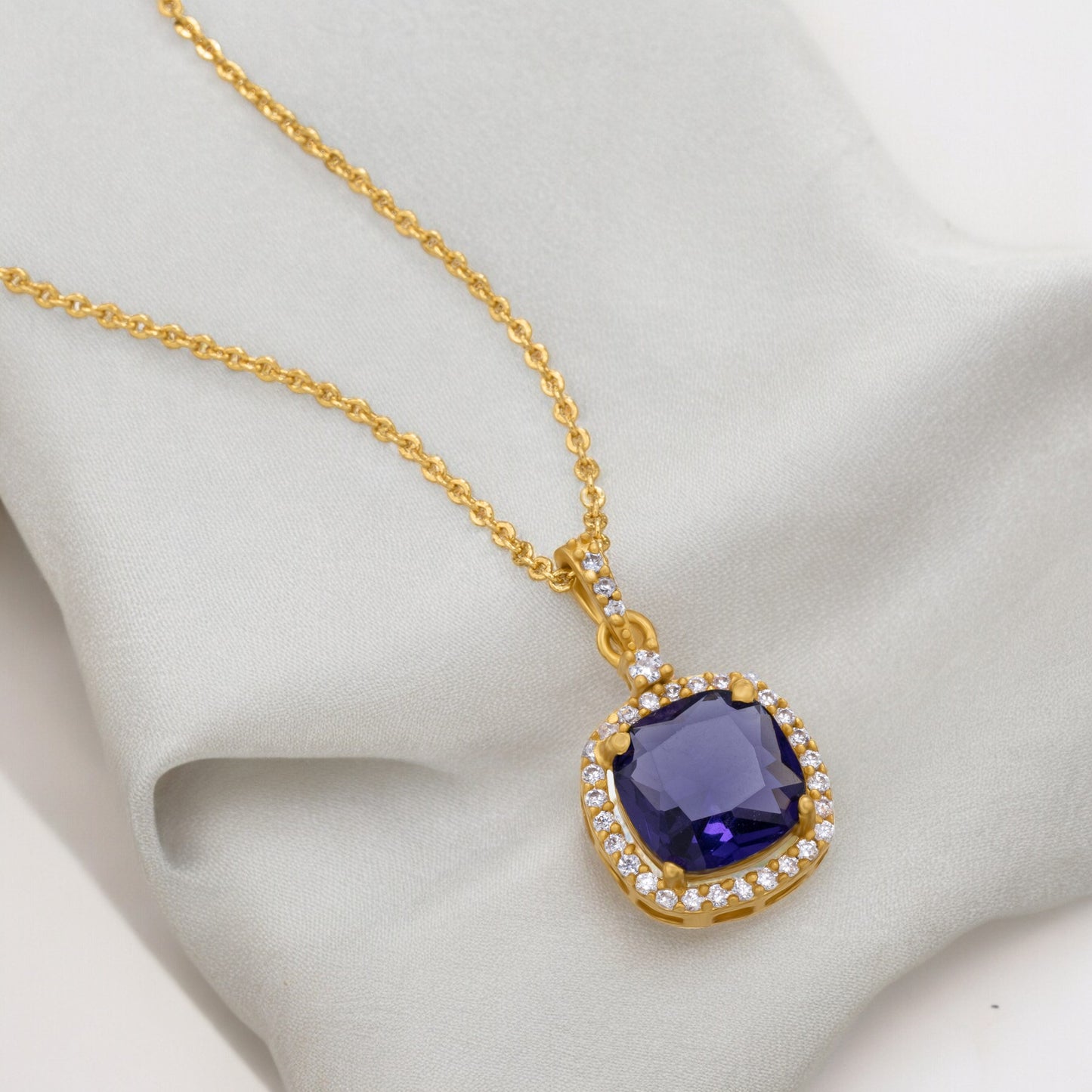 blue halo elegance pendant