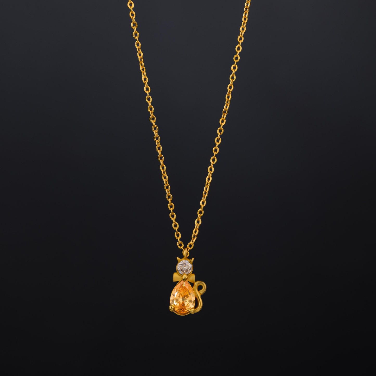 royal yellow cat pendant