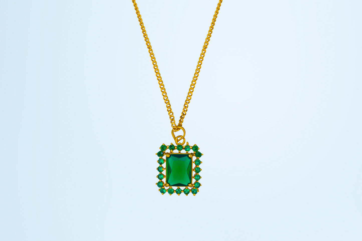 green royal pendant