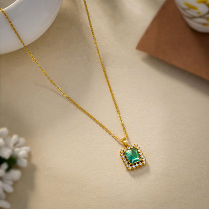 Aqua Green Royal Sapphire Pendant