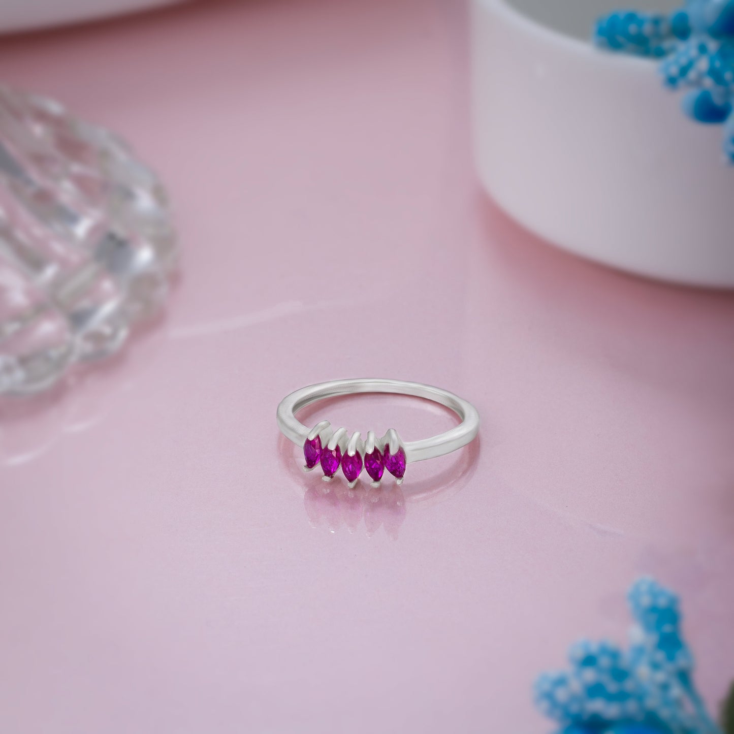 sliver ring with red stones