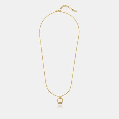 Stylish Golden Necklace Featuring Circle Pendant with White Stone