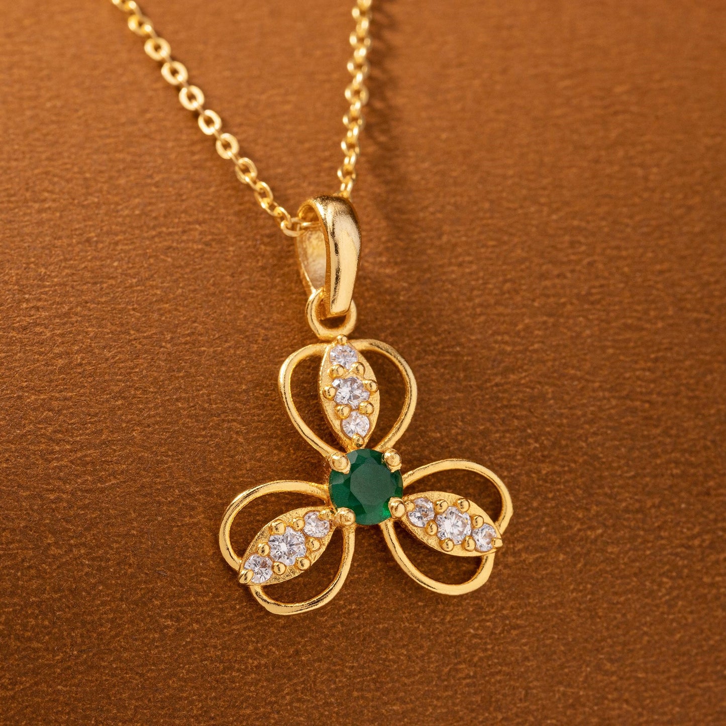 green midnight clover pendant