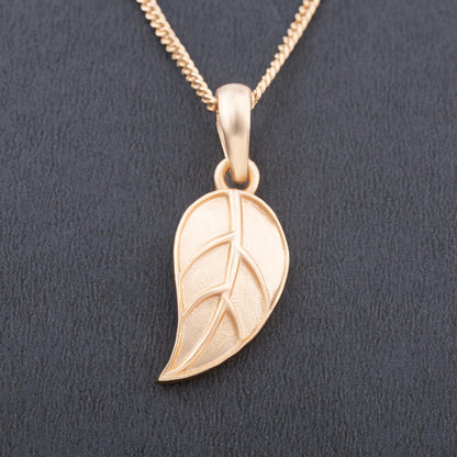 Golden Necklace with Leaf Pendant