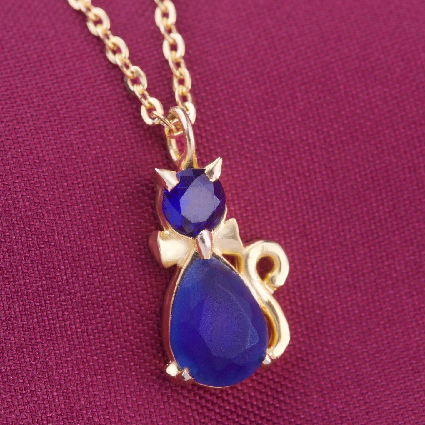 blue cat pendant