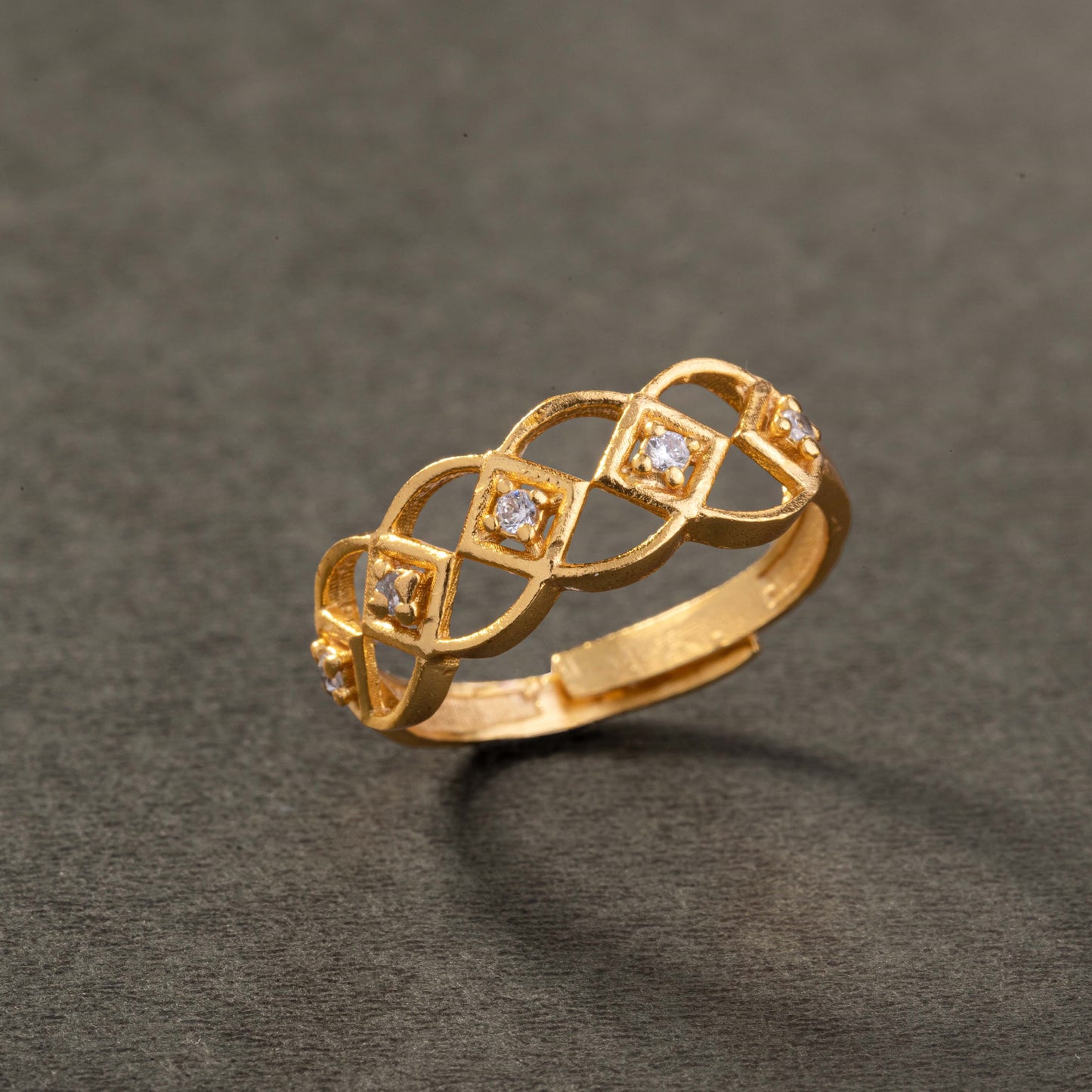 golden ring with diamonds