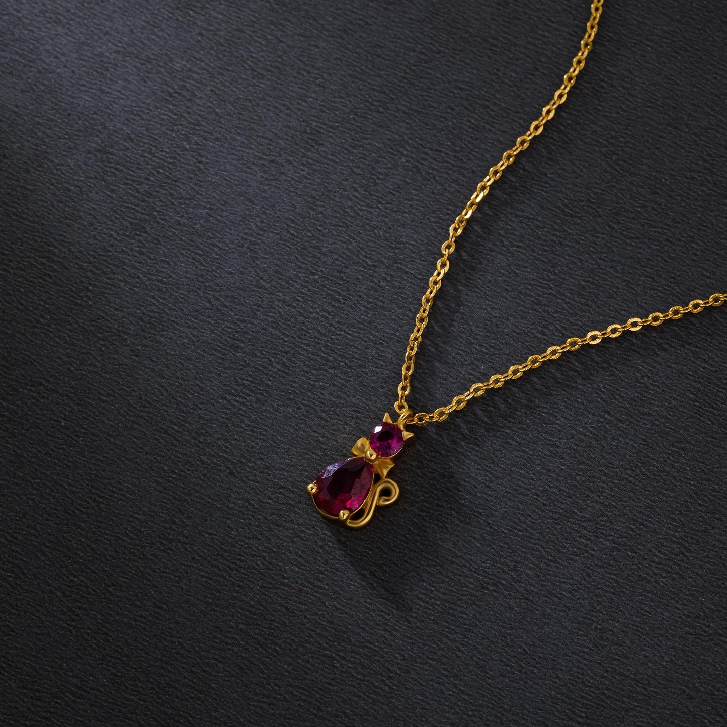 royal red cat pendant