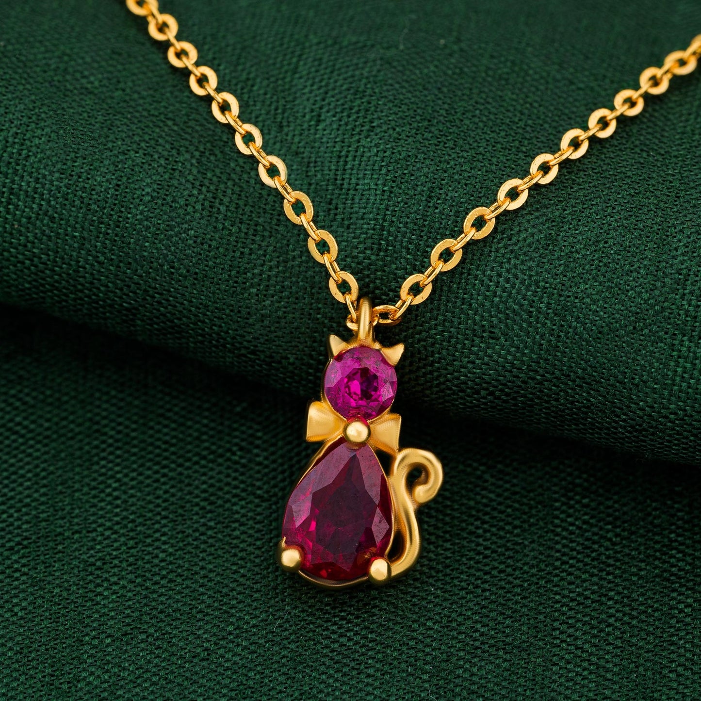 royal red cat pendant