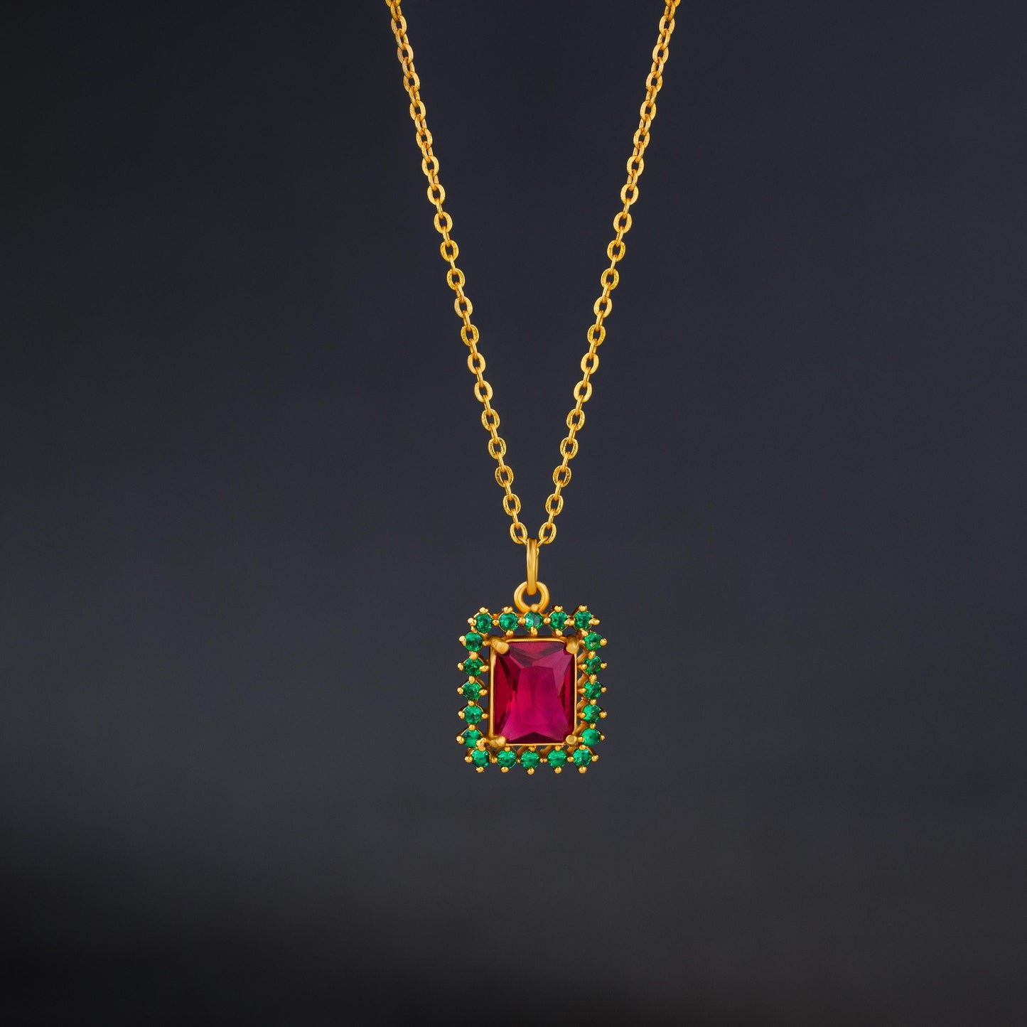 red and green royal sapphire pendant