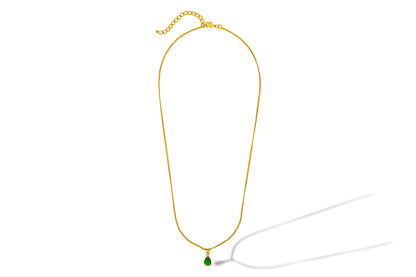 Green Teardrop Elegance Necklace