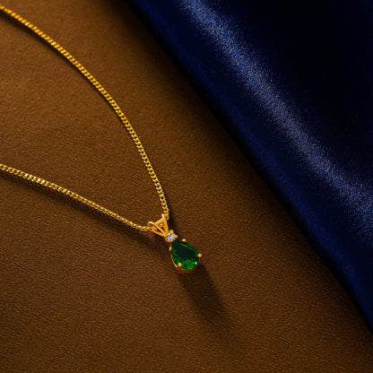 Green Teardrop Elegance Necklace