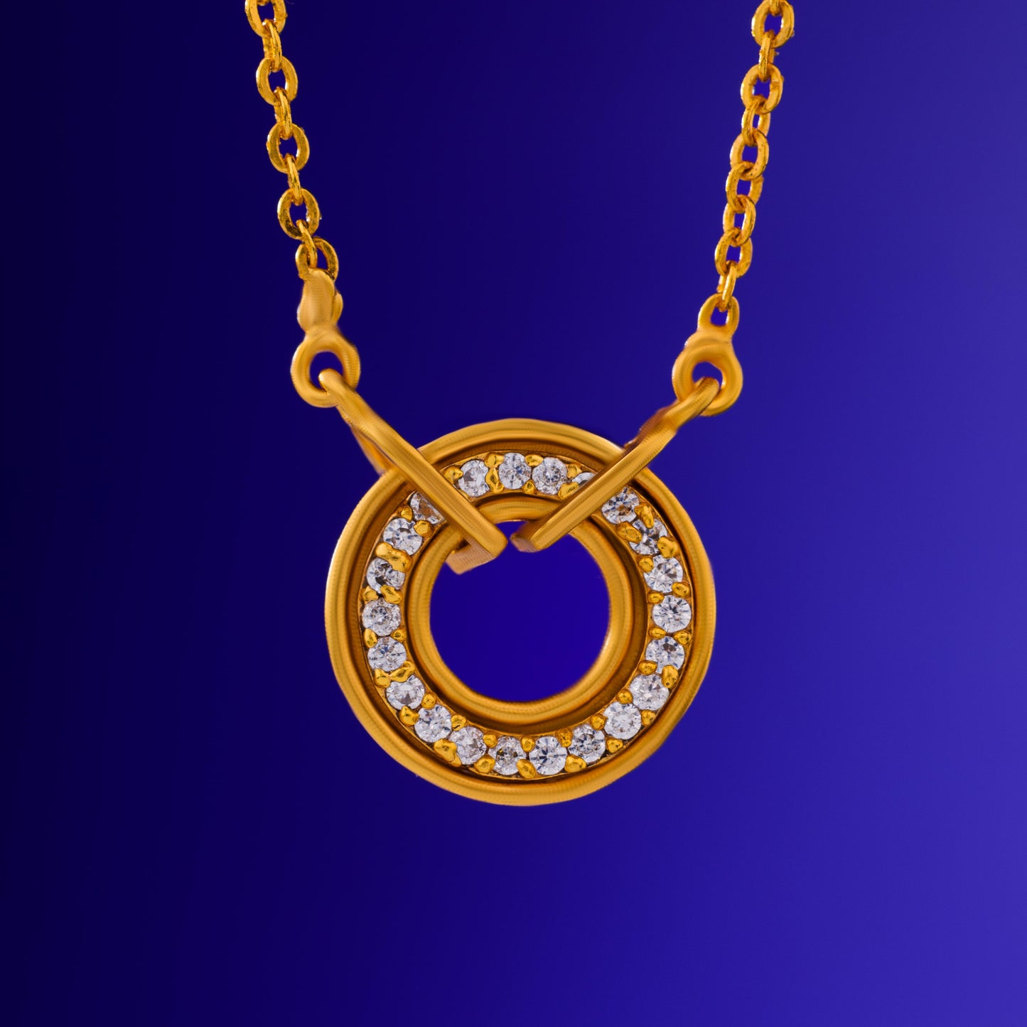 golden necklace with a diamond circle