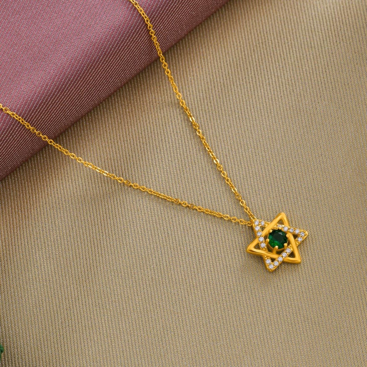 green star of elegance pendant